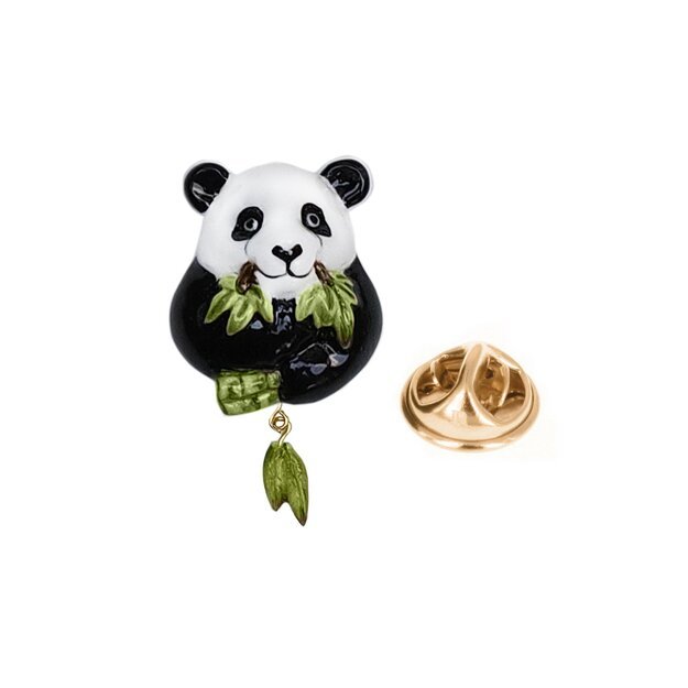 Smeigtukas į rūbus "Panda Eating Bamboo"
